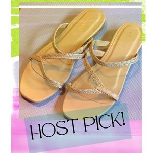 Kaanas Women's Nevis Sandal in Gold Size 7